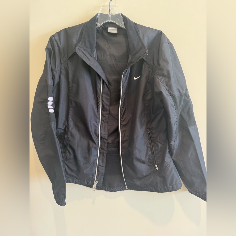 Nike Black Lightweight Wind Breaker/Running Jacket-Medium